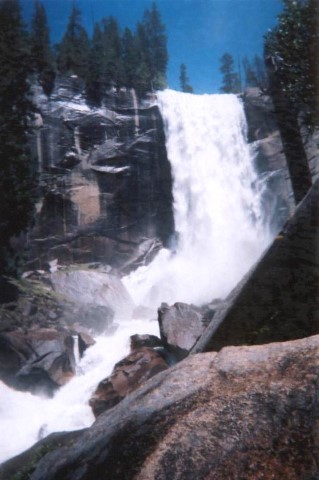 <span style='font-weight:bold;'></span><br />
    <span style='font-size:.8em;color:#9A4F03;'>Vernal falls CA. looking up.  </span>